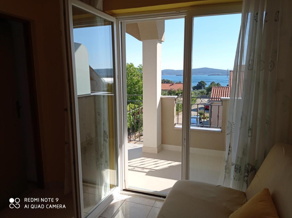 Apartments Vodopija 300M To The Beach Sveti Filip i Jakov Exterior photo