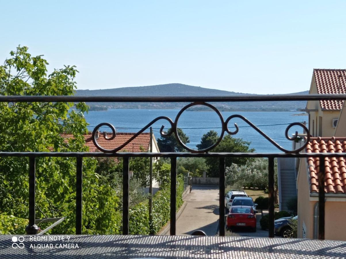 Apartments Vodopija 300M To The Beach Sveti Filip i Jakov Exterior photo