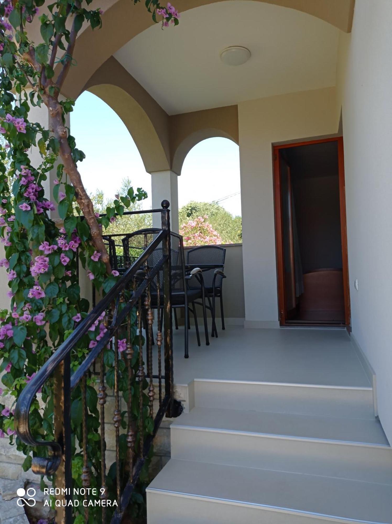 Apartments Vodopija 300M To The Beach Sveti Filip i Jakov Room photo
