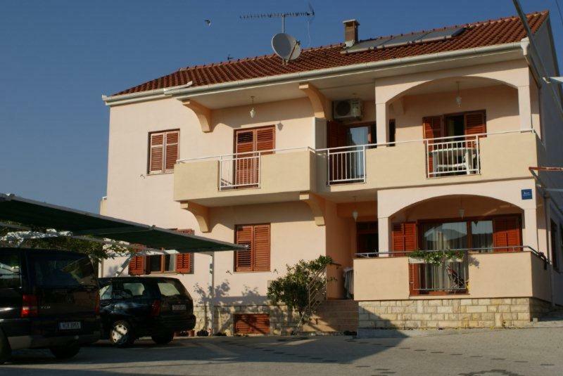 Apartments Vodopija 300M To The Beach Sveti Filip i Jakov Exterior photo